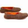Natural wool slippers for women brown alpaca with orange inner layer - Image 5